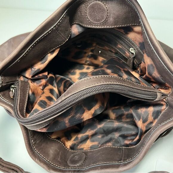 B. Makowsky Super Soft Leather Boho Large Shoulder Bag - Picture 10 of 12